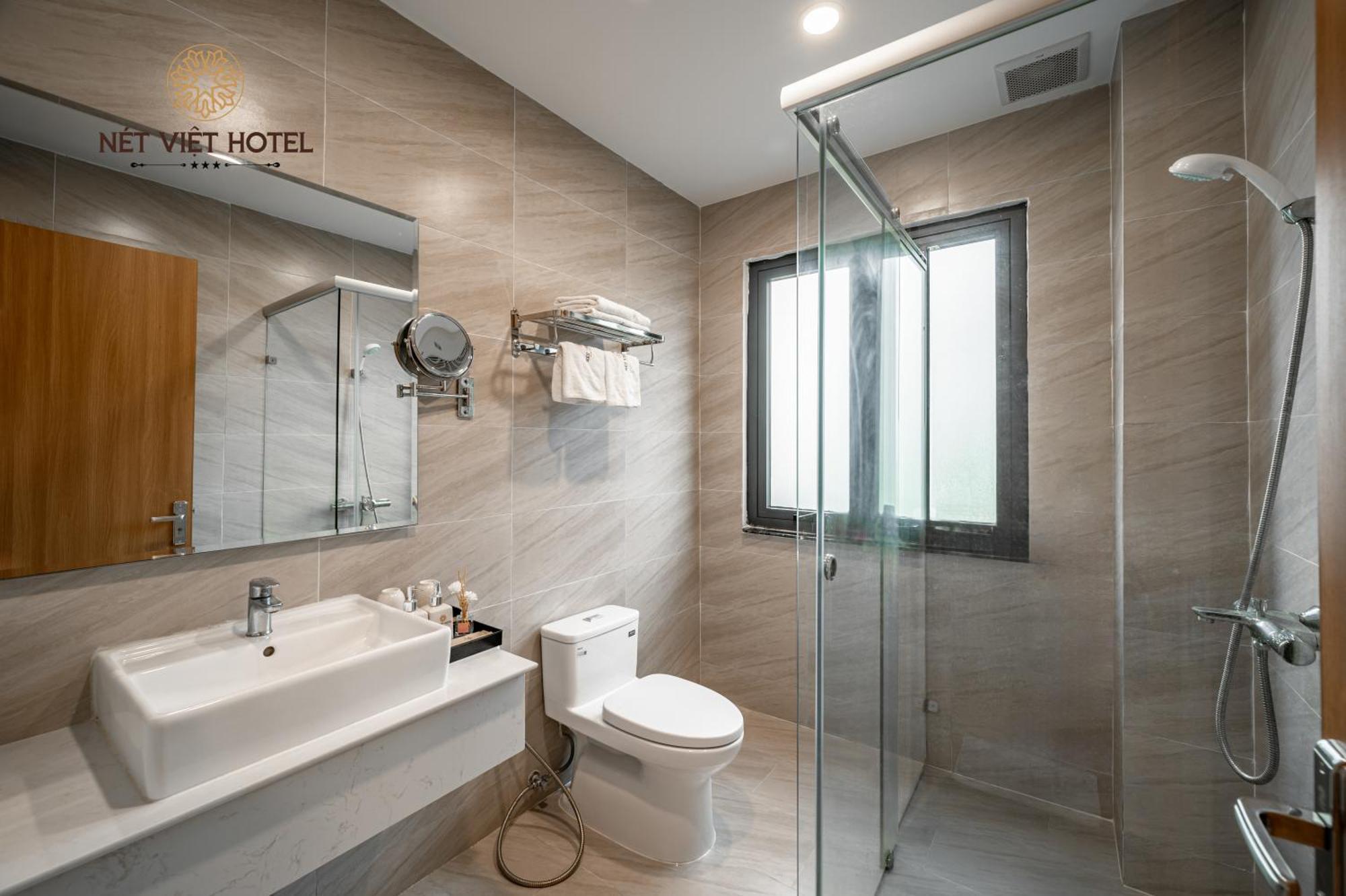 Net Viet Hotel Vincom Шокчанг Экстерьер фото