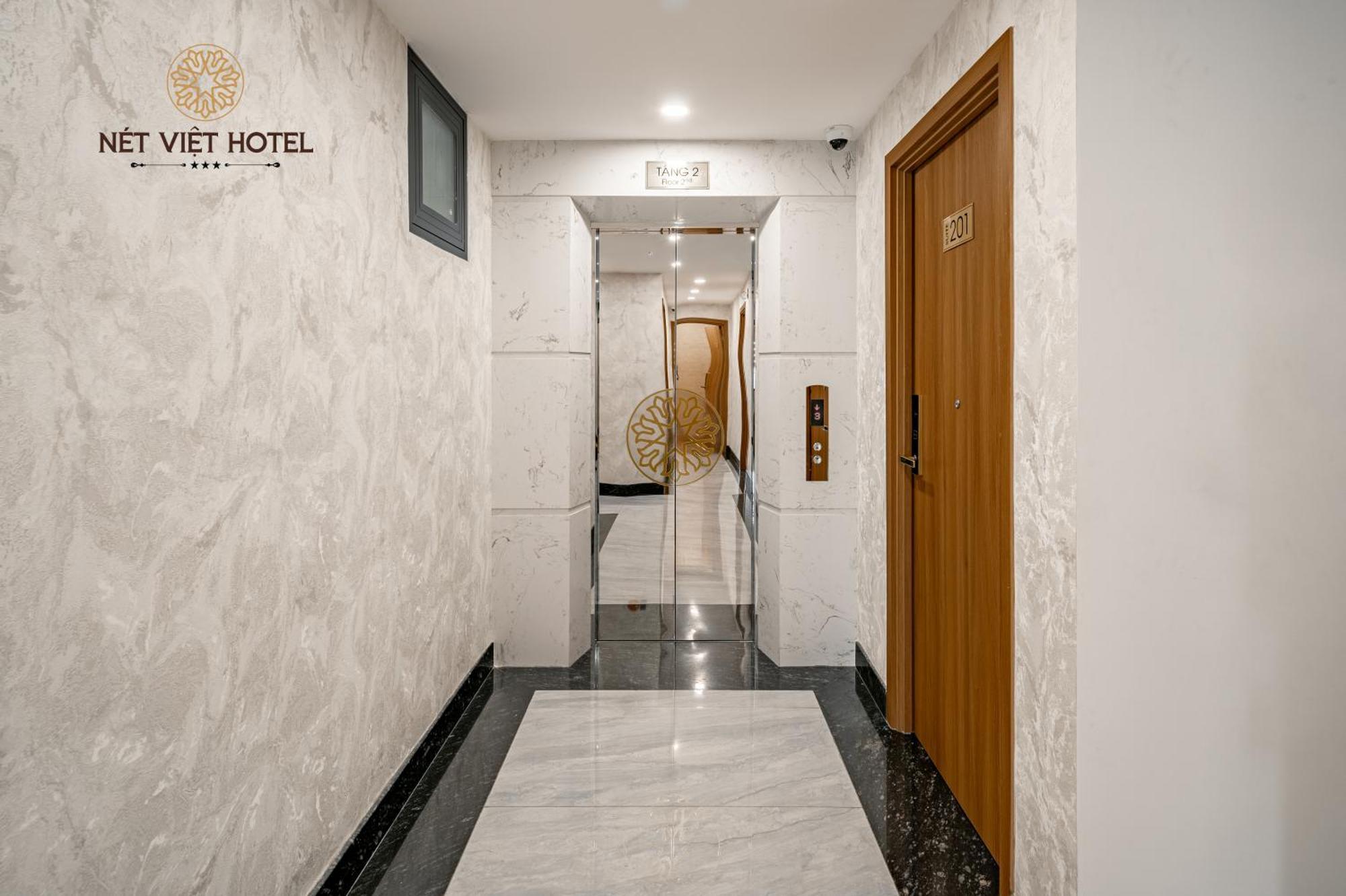 Net Viet Hotel Vincom Шокчанг Экстерьер фото